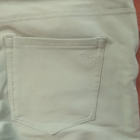 DG2 DIANE GILMAN Sage Green Pull-On Pant XSP Boot Cut Rolled Hem Whiskered XS - Picture 8 of 8